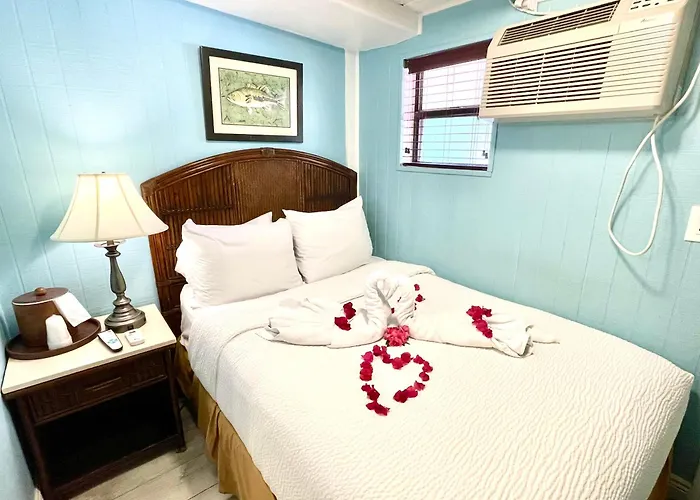 The Pelican Key Largo Cottages